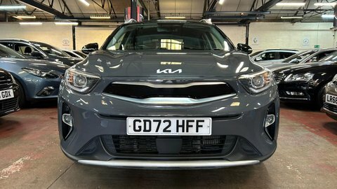 Kia Stonic Connect Mhev GD72HFF Grey #2