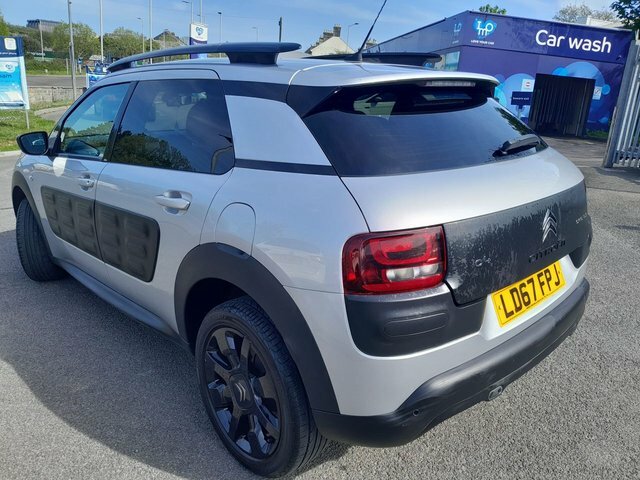 Citroen C4 Cactus 2017 1.2 Puretech Flair Hatchback Manua LD67FPJ Silver #4