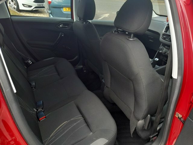 Peugeot 208 2013 1.4 E-hdi Active Hatchback Egc Eur Red #6