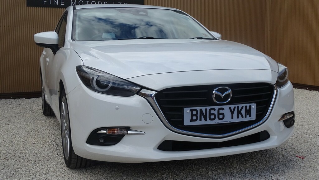 Mazda 3 Hatchback 2.0 Skyactiv-g Sport Nav 201666 BN66YKM White #3