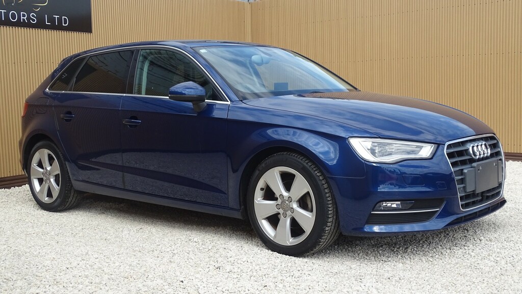 Audi A3 Hatchback 1.4 Tfsi Cod Sport 201464 TEMP104 Blue #5