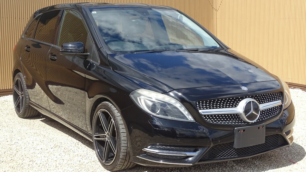 Mercedes-Benz B Class Mpv 1.6 B180 Sport 201414 TEMP107 Black #4