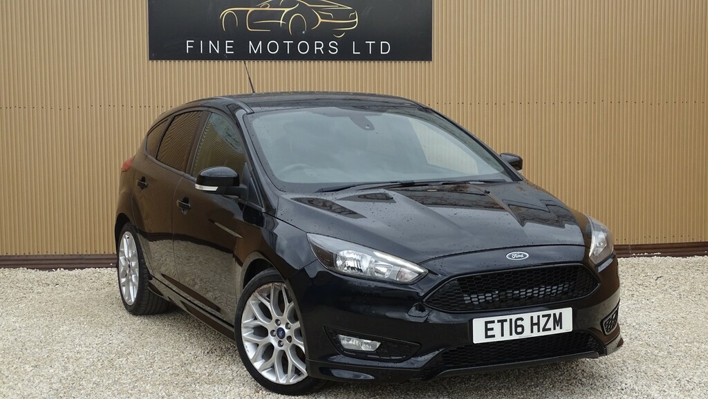 Ford Focus Hatchback 1.0 T Ecoboost St-line 201616 ET16HZM Black #2