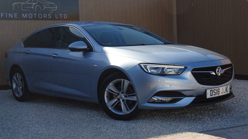 Vauxhall Insignia Hatchback 1.6 Turbo D Ecotec Blueinjection Sri Nav DS18JJK Silver #2