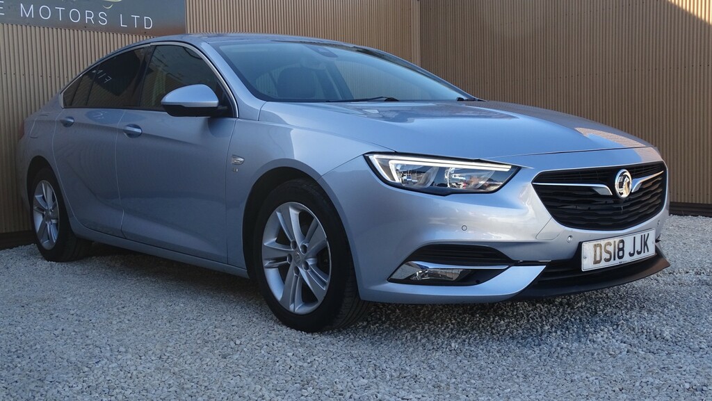 Vauxhall Insignia Hatchback 1.6 Turbo D Ecotec Blueinjection Sri Nav DS18JJK Silver #4