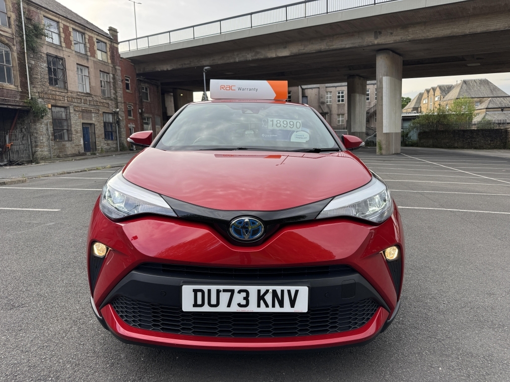 Toyota C-Hr 1.8 Design DU73KNV Red #4
