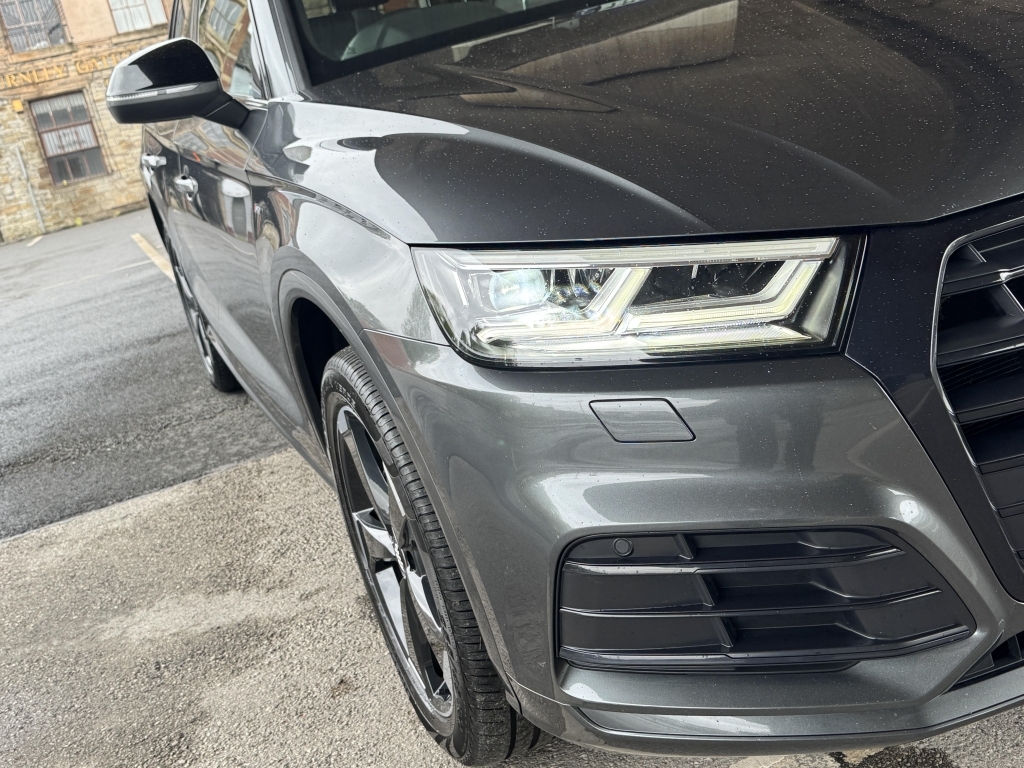 Audi Q5 2.0 Tdi Quattro S Line Black Edition AP69PFZ Grey #5
