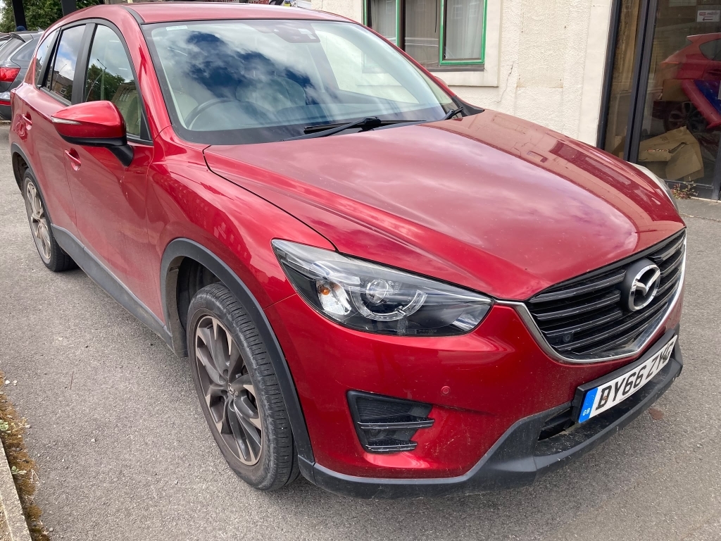 Mazda CX-5 2.2 D Sport Nav Red