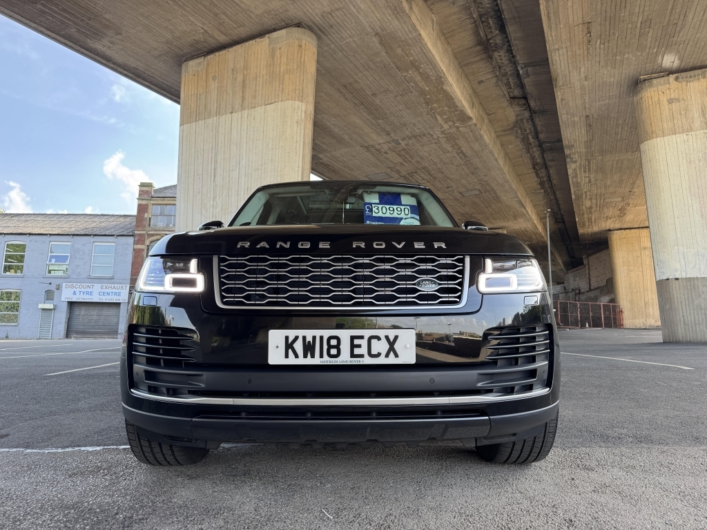 Land Rover Range Rover 3.0 Tdv6 Vogue Se Black #3