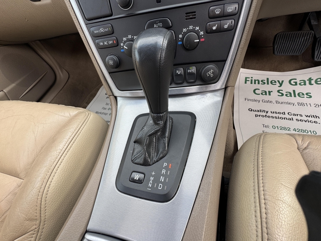 Volvo S60 2.4 D5 Se Silver #69