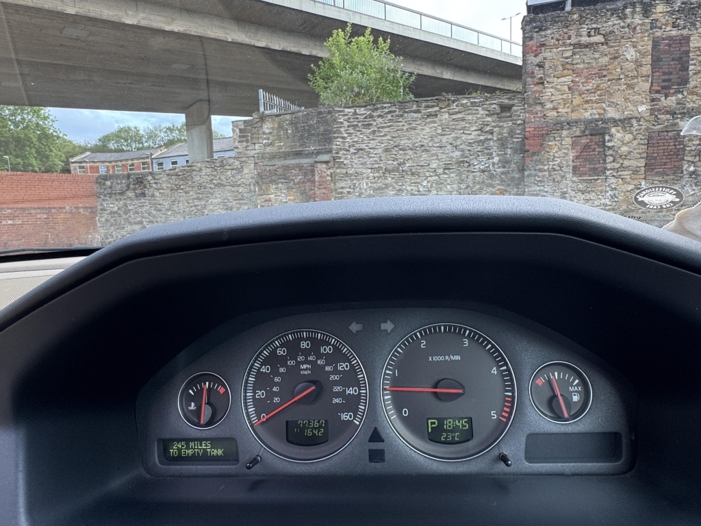 Volvo S60 2.4 D5 Se Silver #71