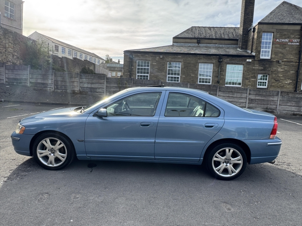 Volvo S60 2.4 D5 Se Silver #15