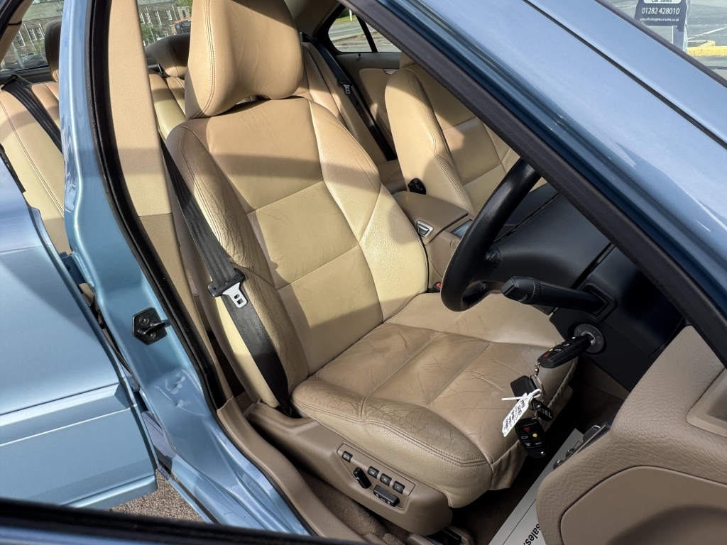 Volvo S60 2.4 D5 Se Silver #22