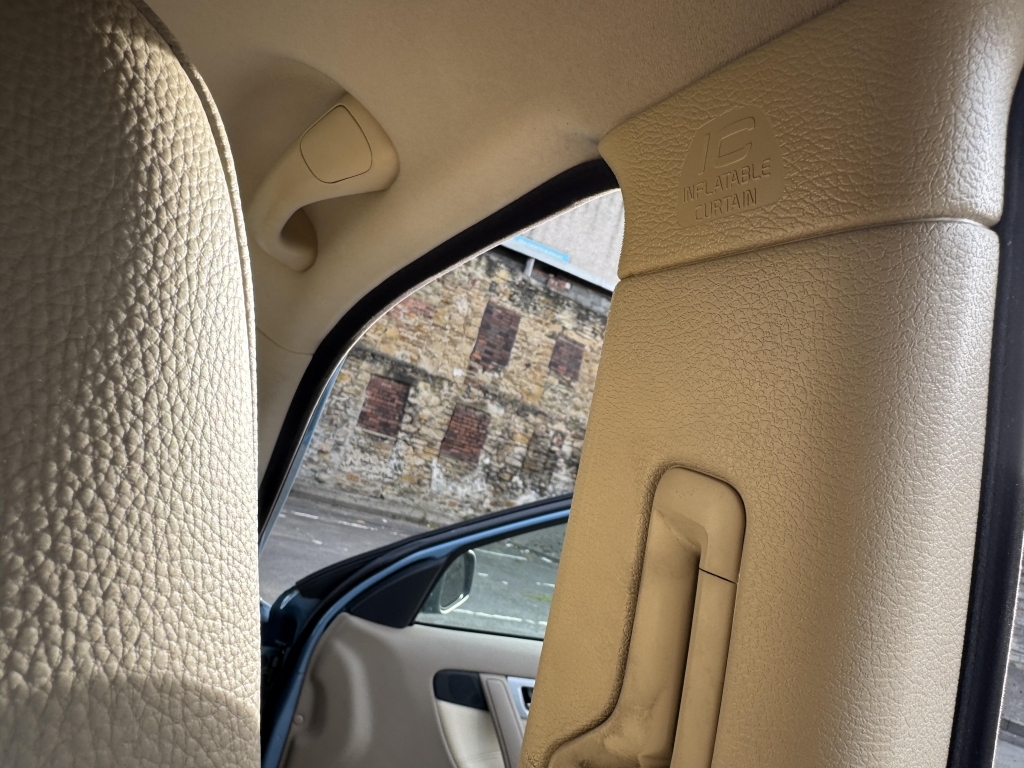 Volvo S60 2.4 D5 Se Silver #19