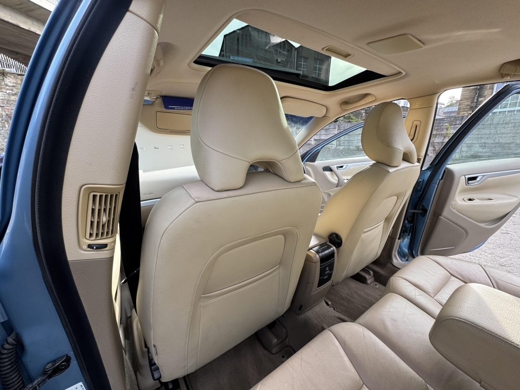 Volvo S60 2.4 D5 Se Silver #29