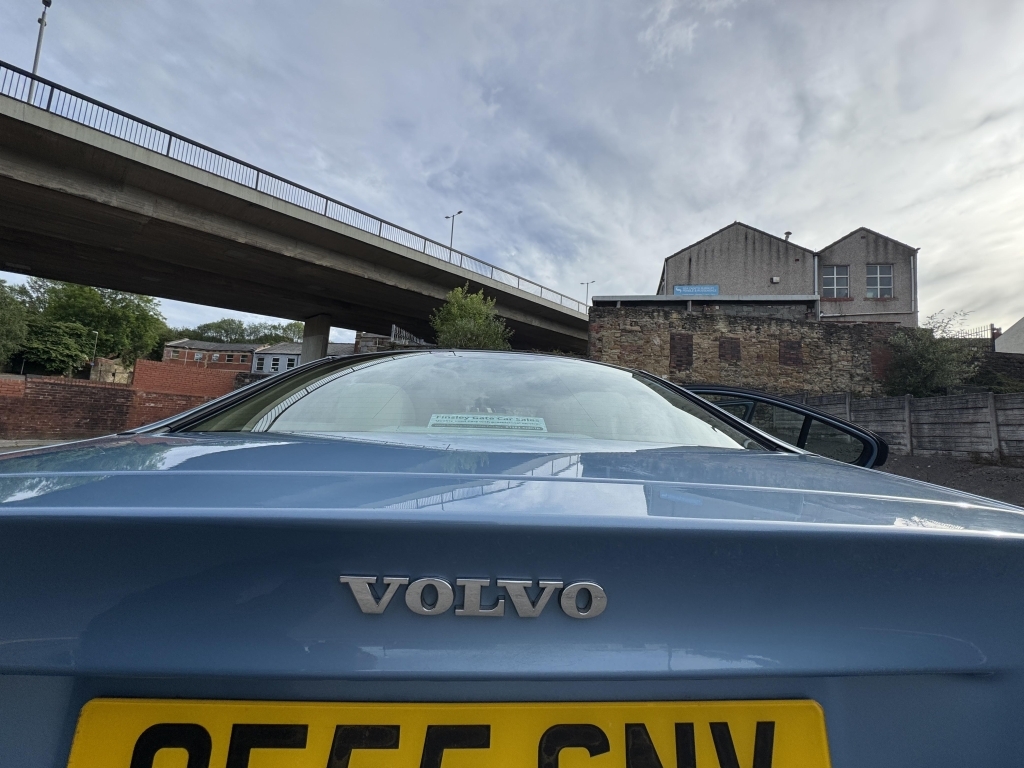 Volvo S60 2.4 D5 Se Silver #56
