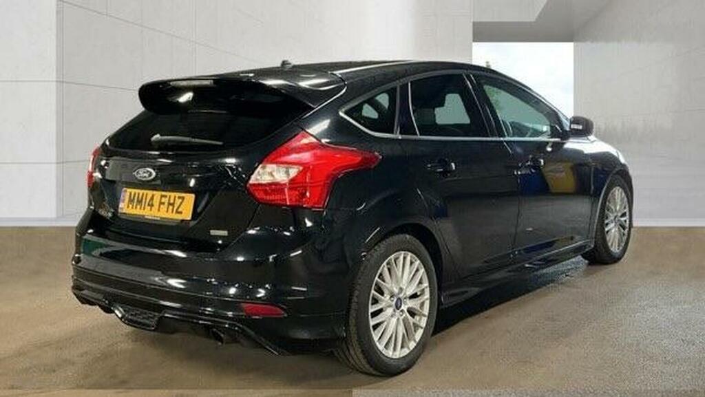 Ford Focus Hatchback 1.6T Ecoboost Zetec S Euro 5 Ss MM14FHZ Black #4