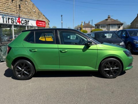 Skoda Fabia 2018 18 Colour OV18WFY Green #2