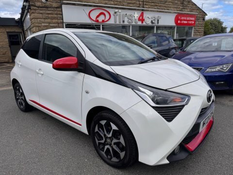 Toyota Aygo 2021 21 Vvt-i White