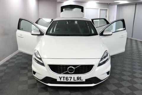 Volvo V40 2017 67 D2 White #6