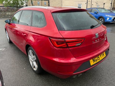 Seat Leon 2019 19 Tsi NG19YYR Red #4