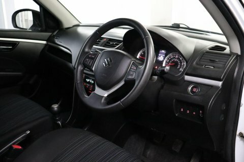 Suzuki Swift 2017 17 Sz4 YL17XPW White #4