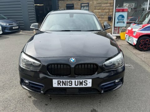 BMW 1 Series 2019 19 118I RN19UWS Black #2