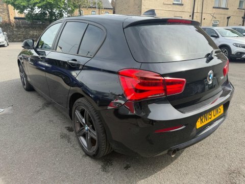 BMW 1 Series 2019 19 118I RN19UWS Black #4