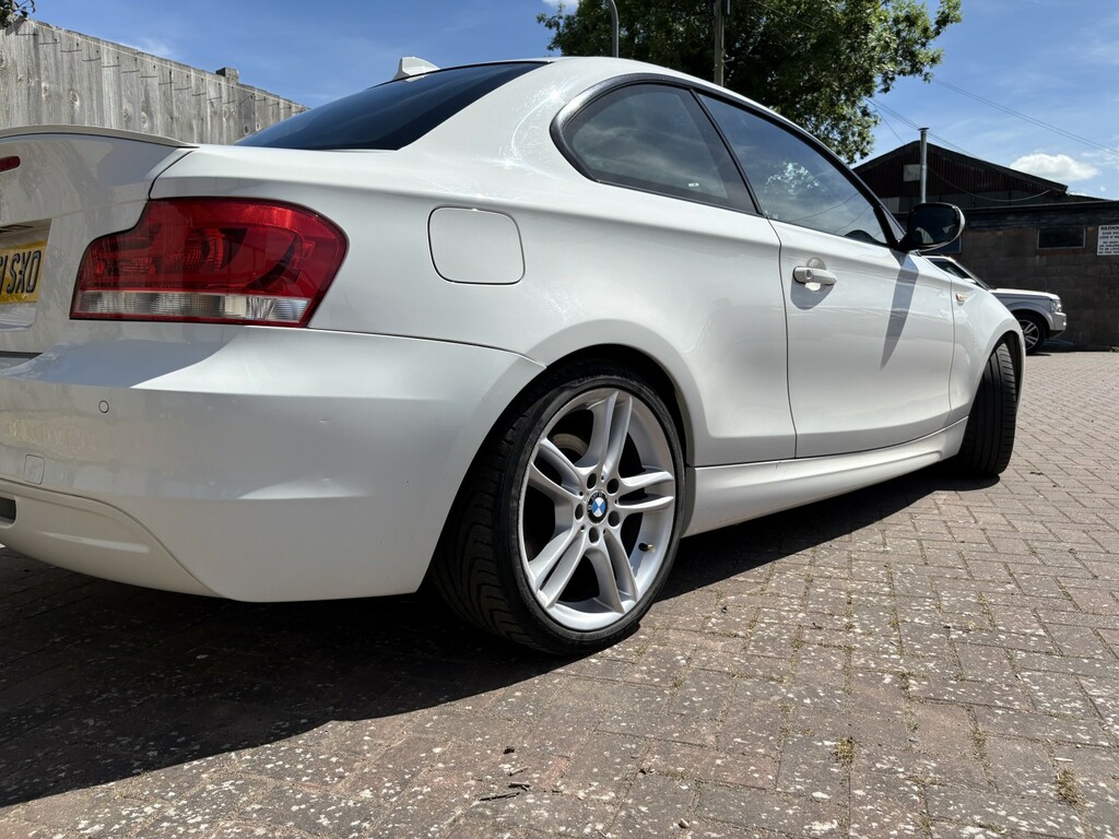 BMW 1 Series 2.0 118D M Sport Coupe 201161 White #2