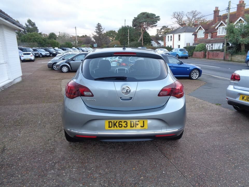 Vauxhall Astra Hatchback 1.4 16V Sri 2013 DK63DFJ Silver #2