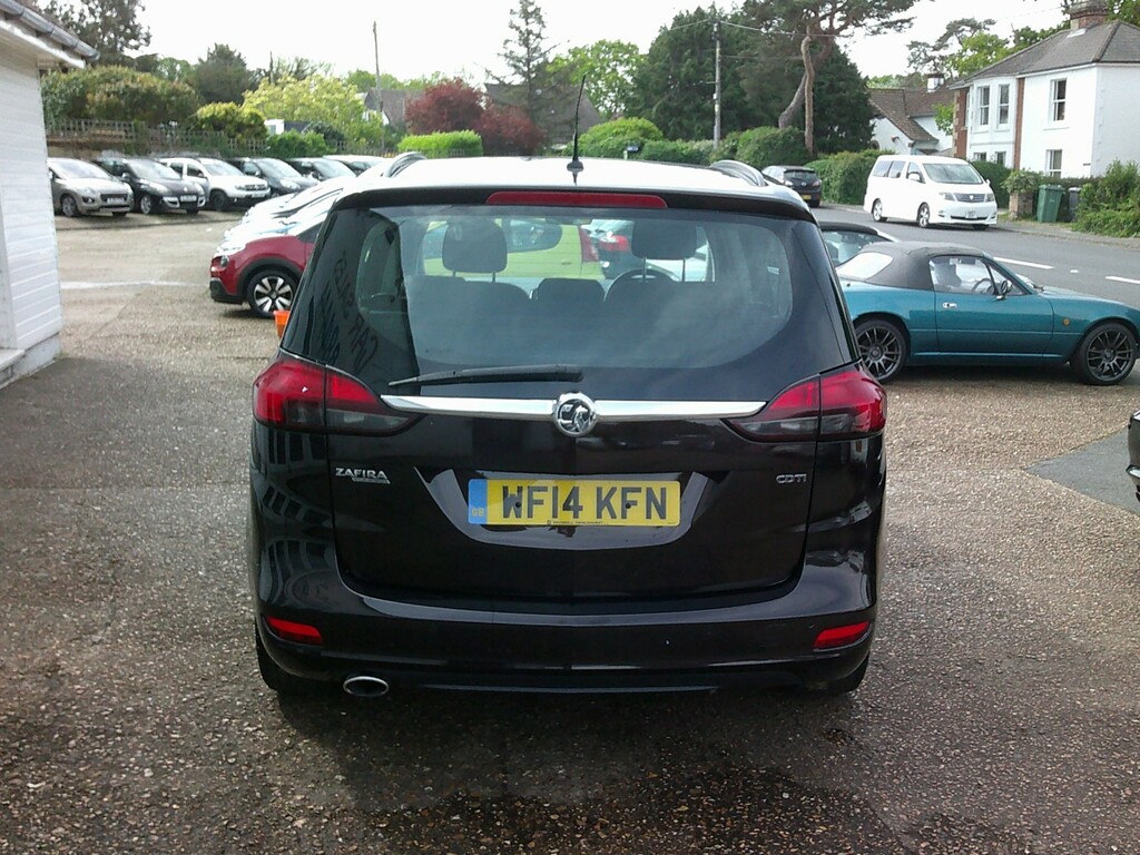 Vauxhall Zafira Tourer Mpv 2.0 Cdti Exclusiv 2014 Brown #3