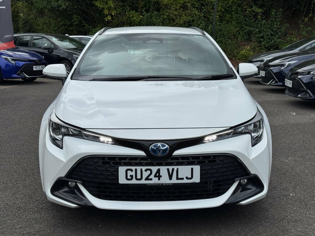 Toyota Corolla 1.8 Vvt-i Hybrid Commercial GU24VLJ White #2