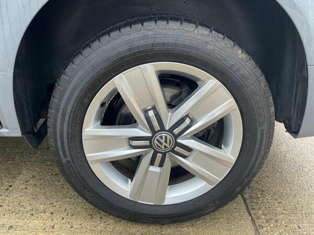Volkswagen Transporter 2.0 Tdi 150 Highline Kombi Van Dsg RJ23UKB Grey #5