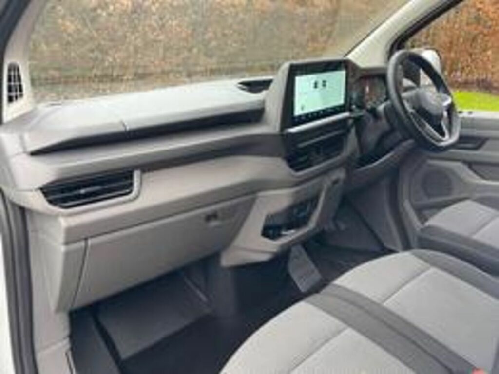 Volkswagen E-Transporter 100Kw 65Kwh Commerce Plus Van RF25HHP White #2