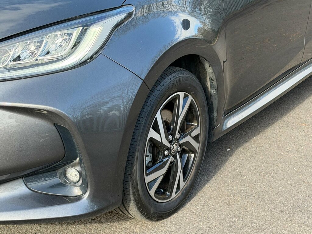 Toyota Yaris 1.5 Hybrid Design Cvt RV25WVR Grey #4