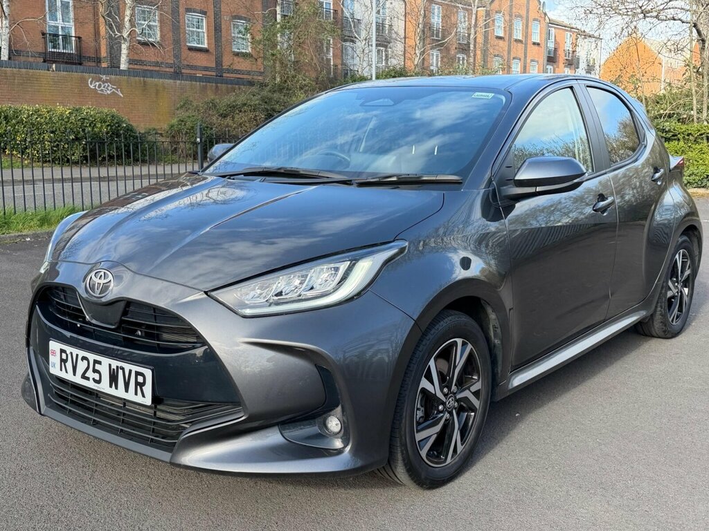 Toyota Yaris 1.5 Hybrid Design Cvt RV25WVR Grey #6