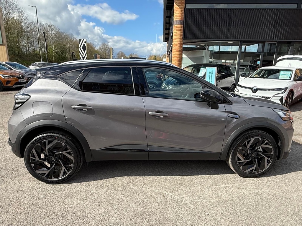 Renault Captur 1.2 Tce 115 Esprit Alpine Black #4