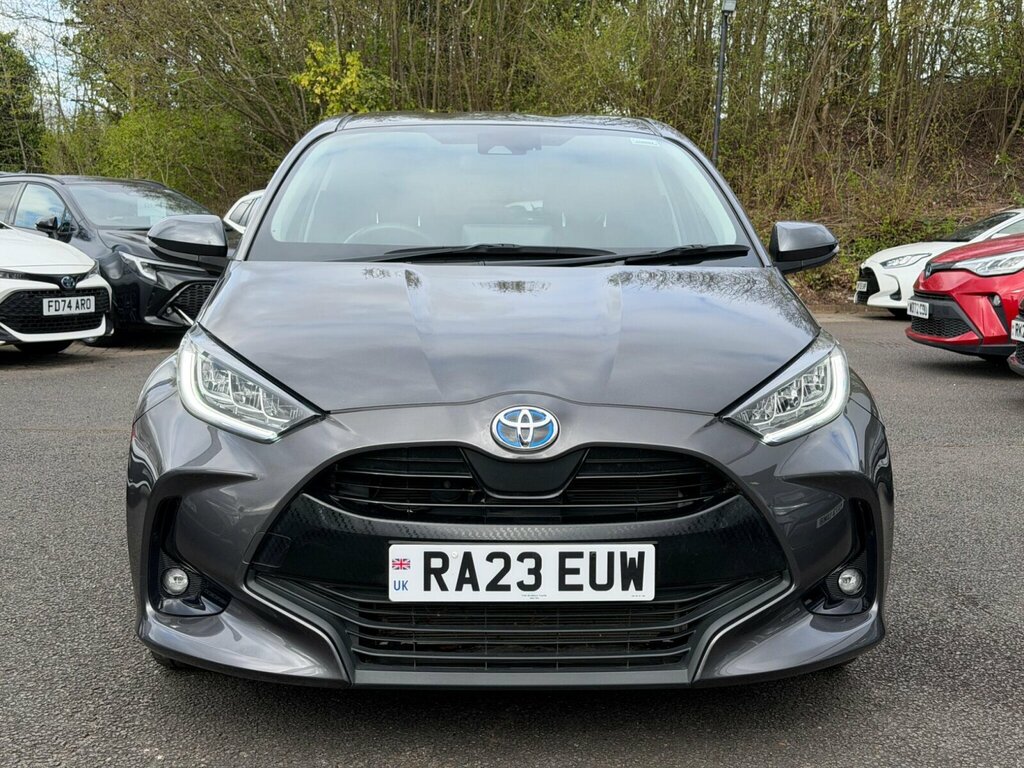 Toyota Yaris 1.5 Hybrid Design Cvt RA23EUW Grey #3
