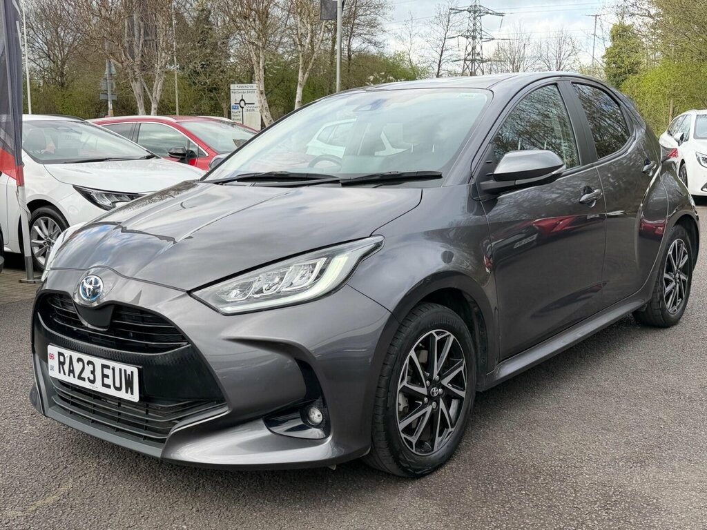 Toyota Yaris 1.5 Hybrid Design Cvt RA23EUW Grey #4