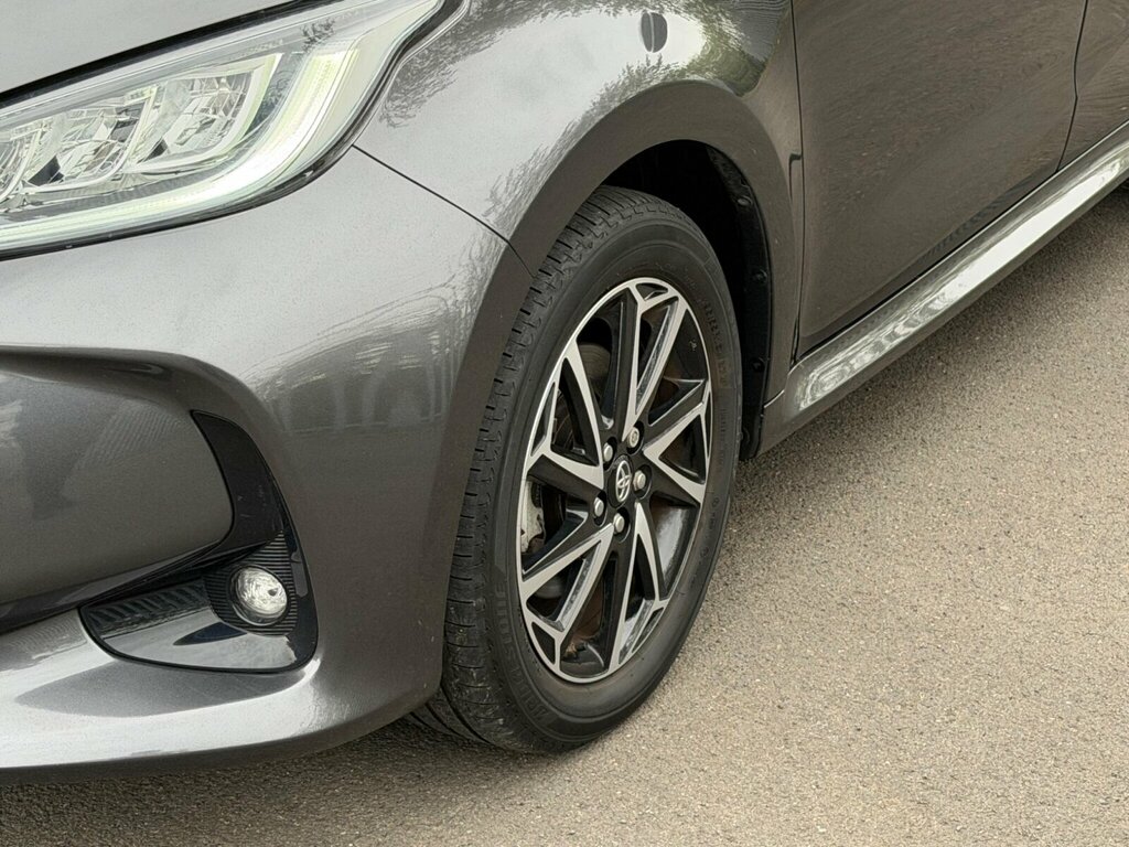 Toyota Yaris 1.5 Hybrid Design Cvt RK23OOE Grey #4