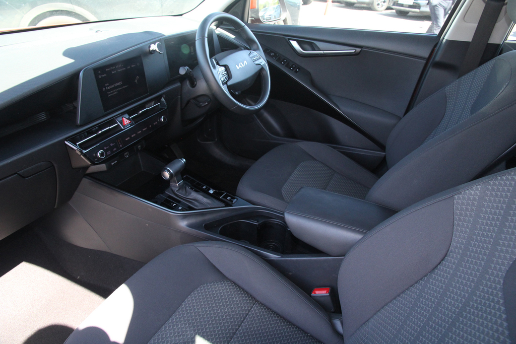 Kia Niro 1.6 Gdi Hybrid 2 Dct RJ23GZX Orange #2