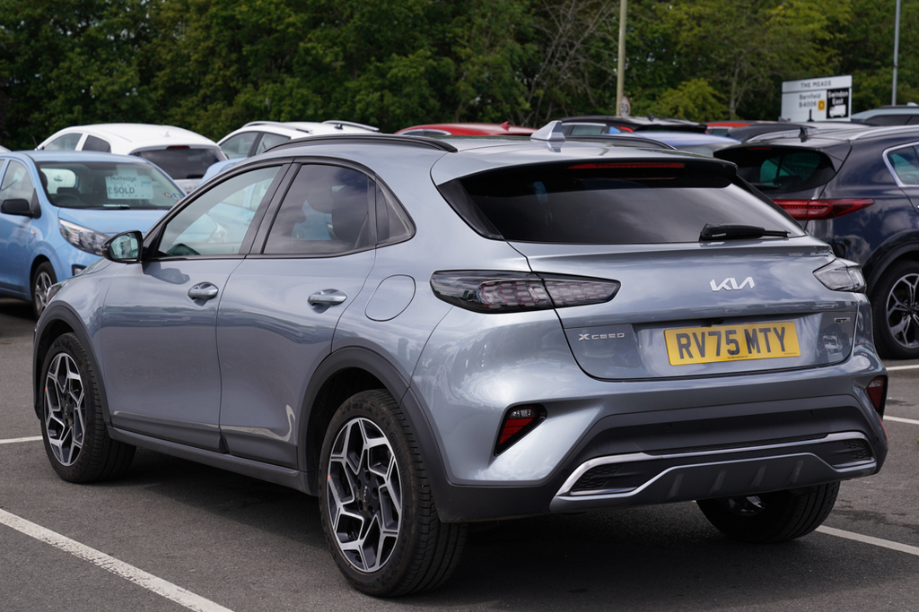 Kia Xceed 1.0T Gdi Isg 113 Gt-line RV75MTY Silver #3