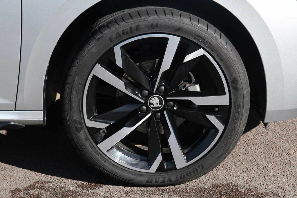 Skoda Kamiq 1.0 Tsi Monte Carlo Edition EK25YMG Silver #5