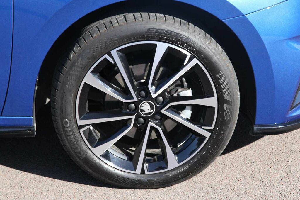Skoda Fabia 1.5 Tsi 150 Monte Carlo Edition Dsg EN25CXB Blue #5
