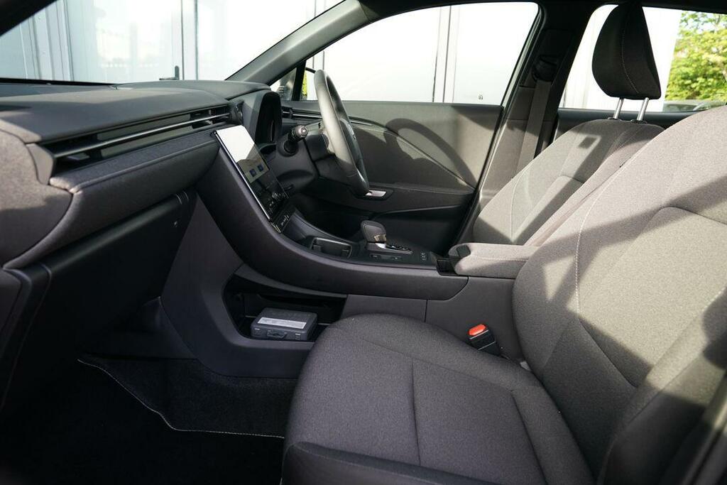 Lexus LBX Urban RO25NVR Black #6
