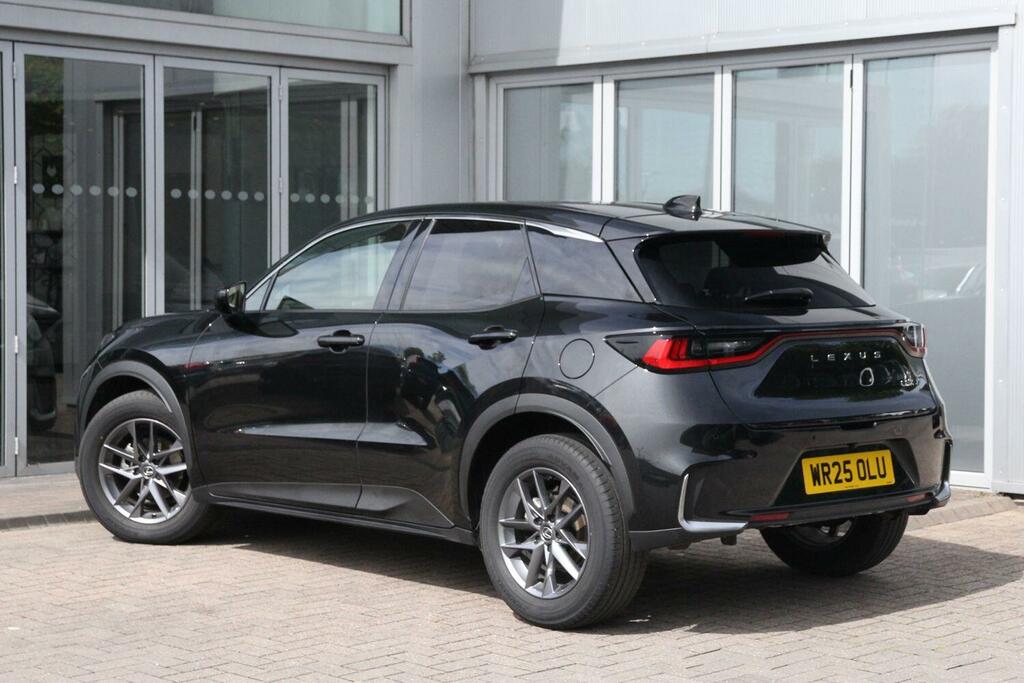 Lexus LBX Premium WR25OLU Black #2