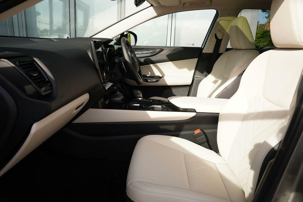 Lexus NX 450H 292 Premium Plus Pan Roof RE26NXF Silver #6