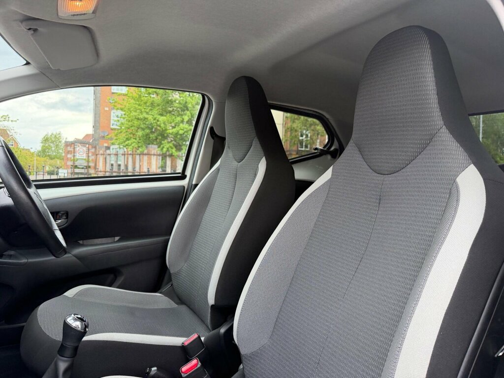 Toyota Aygo 1.0 Vvt-i X-trend Tss RK70NUF White #6