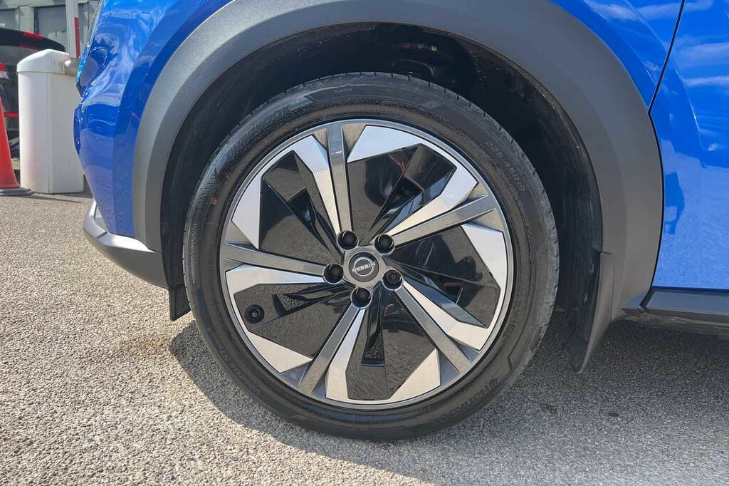 Nissan Juke 1.6 Hybrid Tekna WP75OYK Blue #5