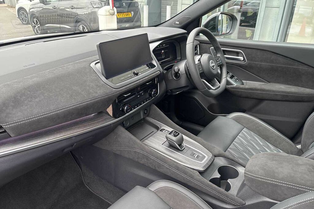 Nissan Qashqai 1.3 Dig-t Mh 158 Tekna Xtronic WN26CHC  #2